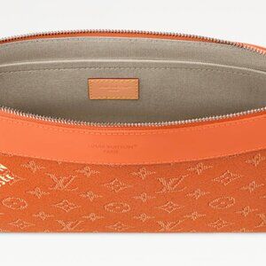 Louis Vuitton Pochette Voyage Souple